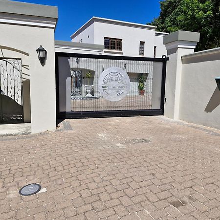 The Botanical House Apartment Somerset West Exterior photo