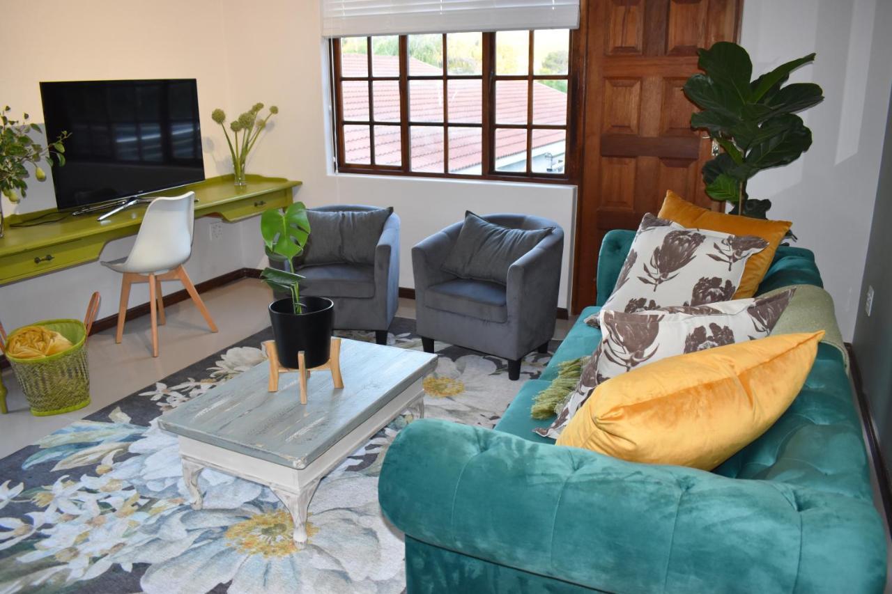 The Botanical House Apartment Somerset West Exterior photo